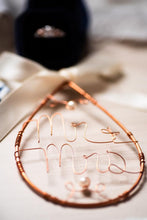 Simple Mr & Mrs Keepsake